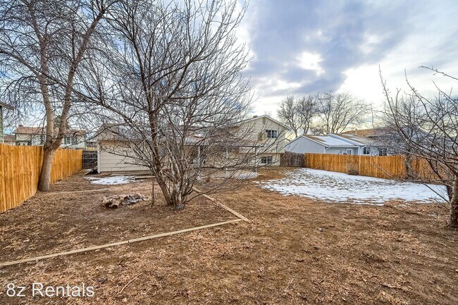 Building Photo - 3 br, 1.5 bath House - 10011 Clay Street