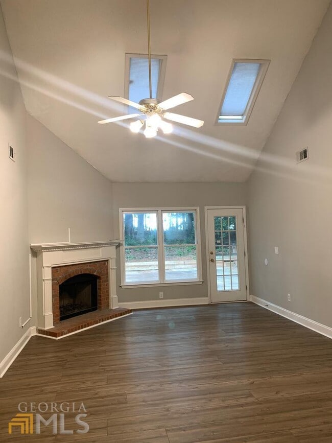 Building Photo - 3530 Pierce Arrow Cir