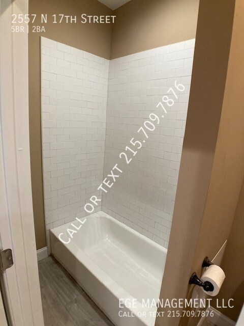 Building Photo - 2557 N 17th St