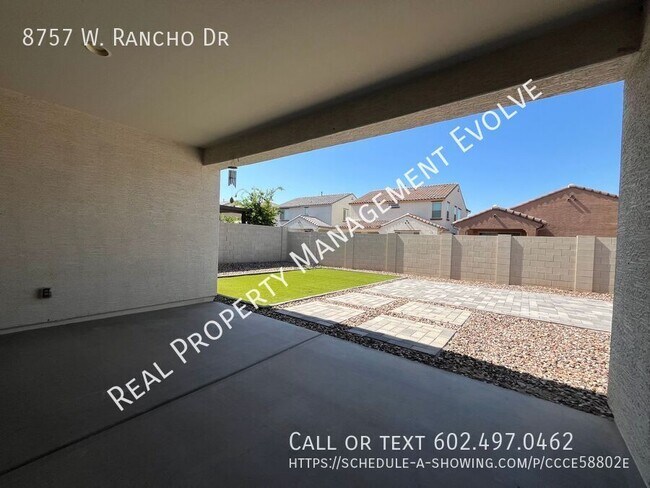 Building Photo - 8757 W Rancho Dr