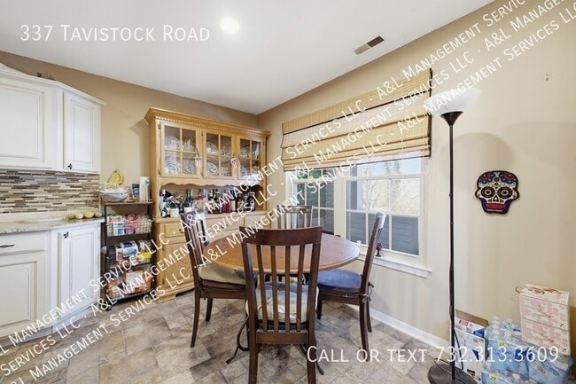 Building Photo - 337 Tavistock Rd