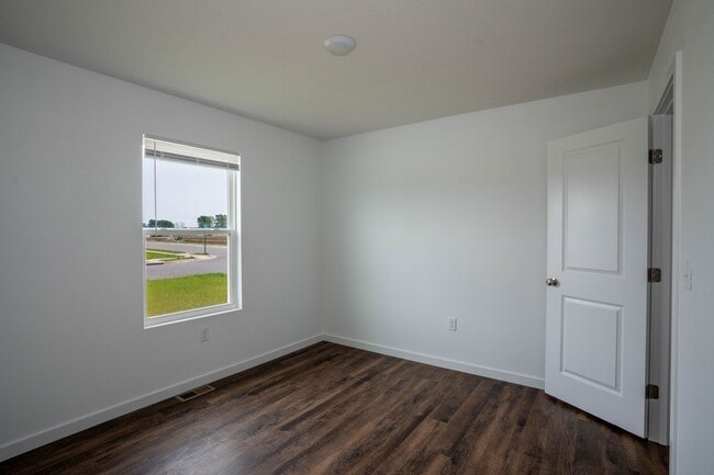 Building Photo - BRAND NEW 3 BEDROOM HOME WITH 3 CAR GARAGE...