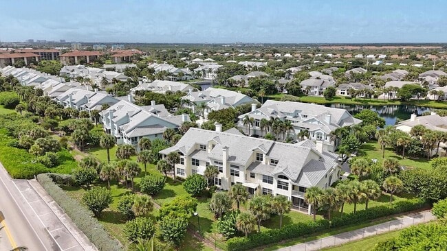 Building Photo - 705 Mainsail Cir