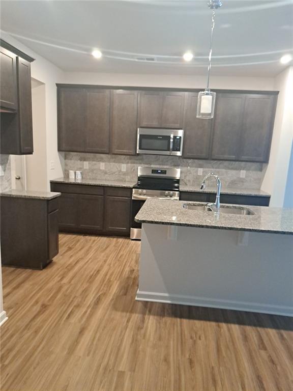 Building Photo - 3545 Fairhaven Dr