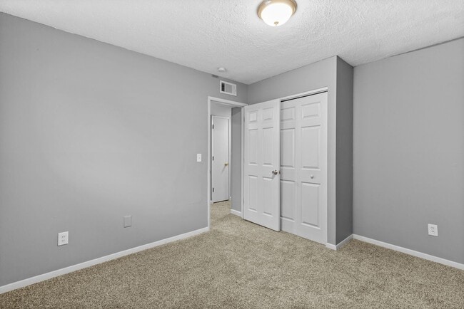 Building Photo - Cute Florissant Rental- MOVE IN READY!