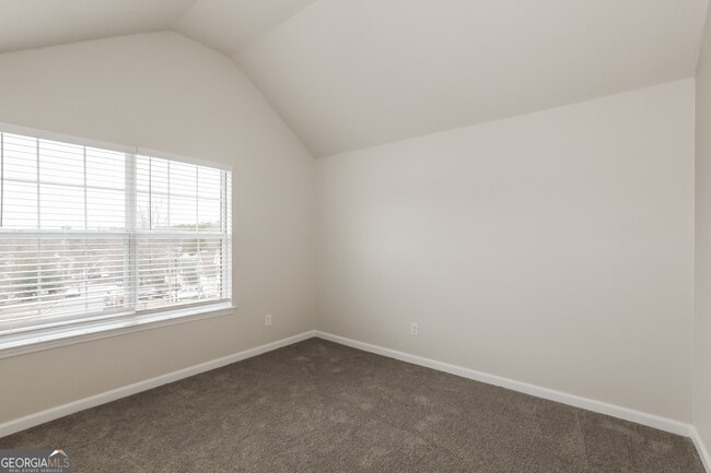 Building Photo - 630 Jake Trail