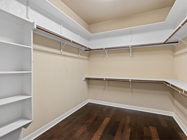 Building Photo - 16026 Huebner Bluff