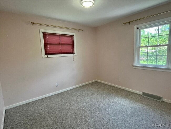 Building Photo - 3911 Sunburst Rd