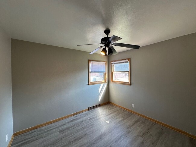 Building Photo - 4650 N 68th St