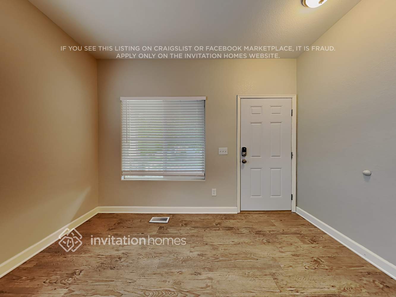 Building Photo - 3140 Seaside View