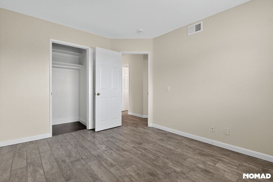 Building Photo - 15865 Lofty Trail Dr