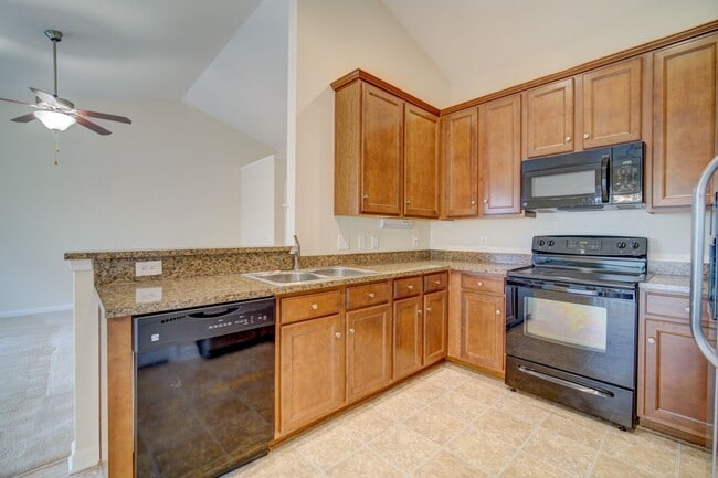 Building Photo - 3/BD - 2.5/BTH  Well Maintained Home in Li...