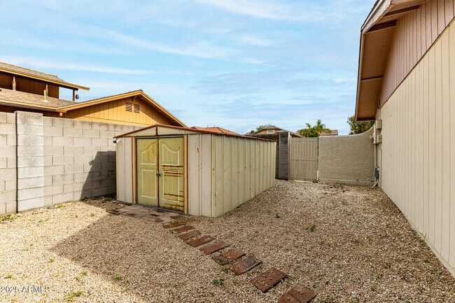 Building Photo - 16216 N 33rd Dr