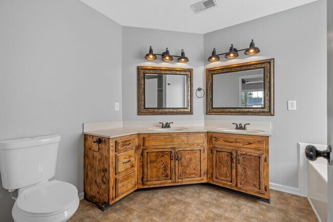 Building Photo - 3851 Man O War Blvd