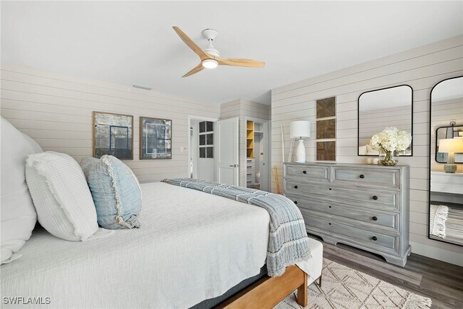 Building Photo - 504 Tierra Mar Ln E