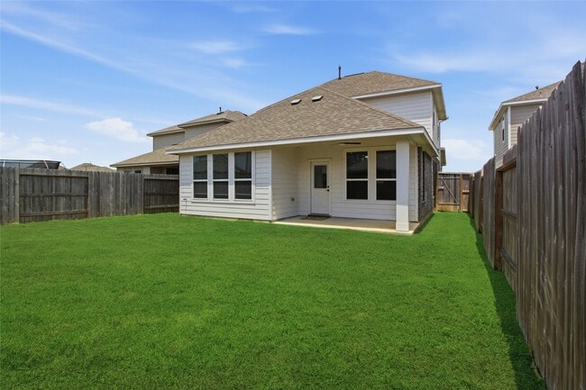 Building Photo - 13201 Leisure Cove Dr