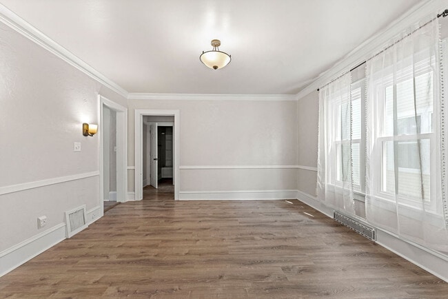 Building Photo - 1236 Jackson St