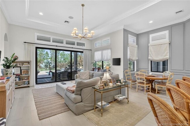 Building Photo - 5407 SW Pomegranate Way