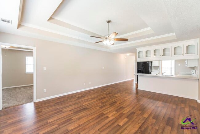 Building Photo - 462 Falkirk Dr
