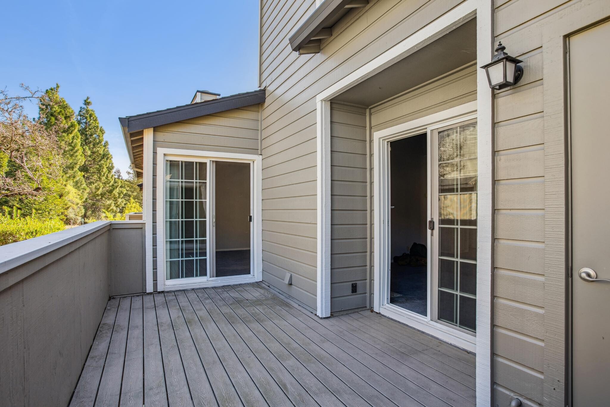 Building Photo - 600 Canyon Oaks Dr