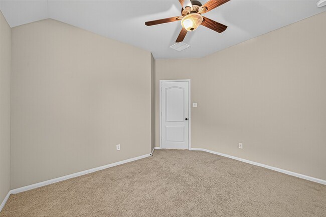 Building Photo - 8338 Sedona Ridge Dr