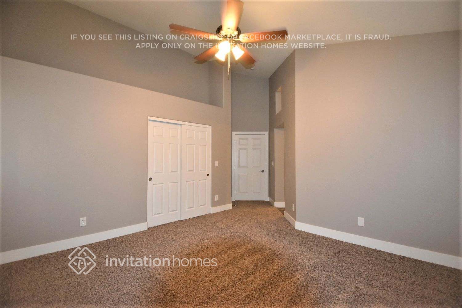 Building Photo - 2912 Sarina Ave