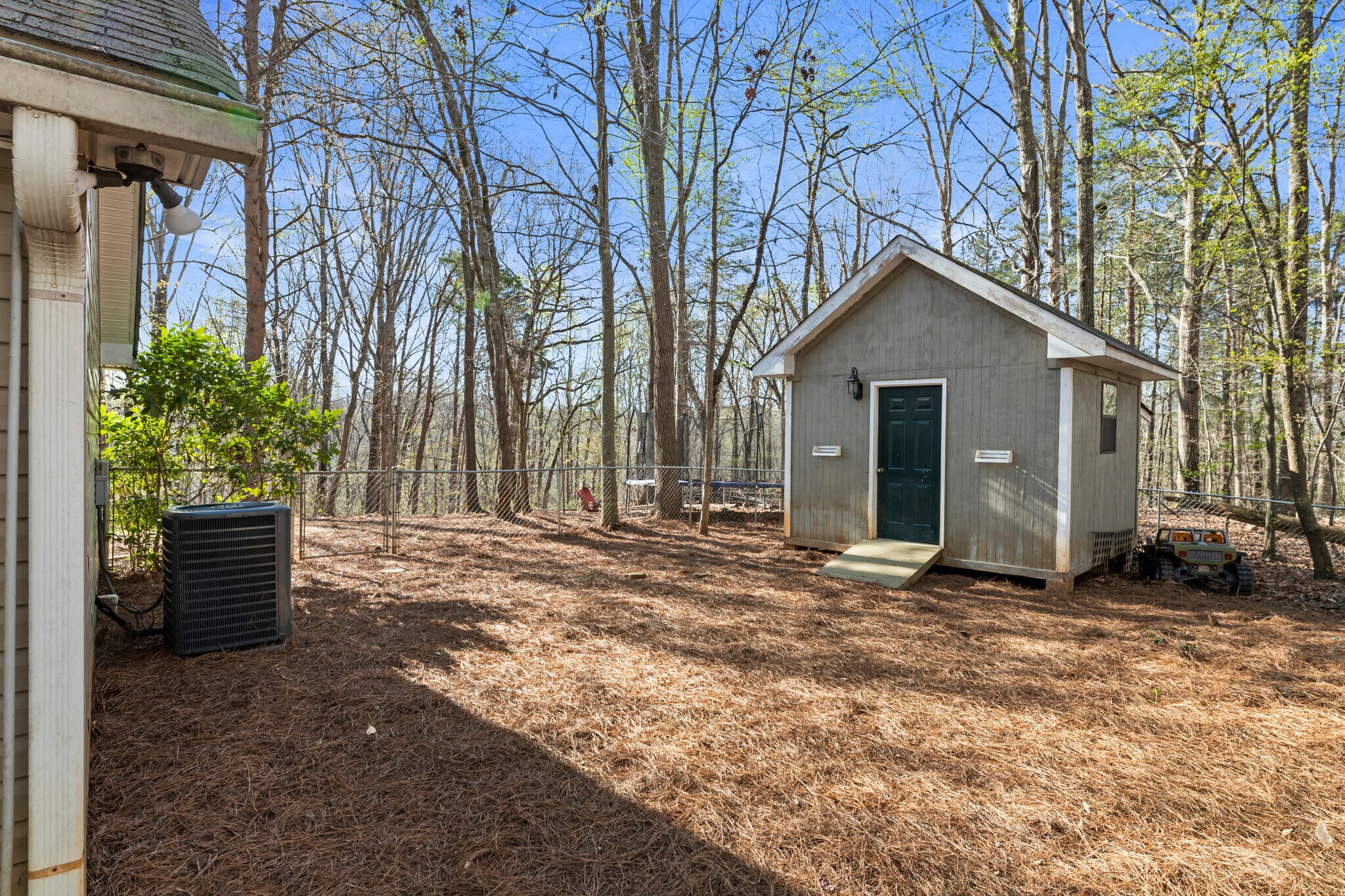 Building Photo - 6605 Overton Cir