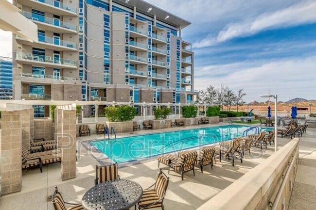 Building Photo - 140 E Rio Salado Pky