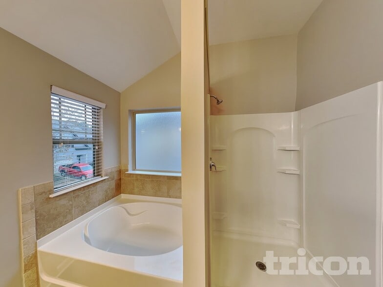 Building Photo - 377 Lossie Ln