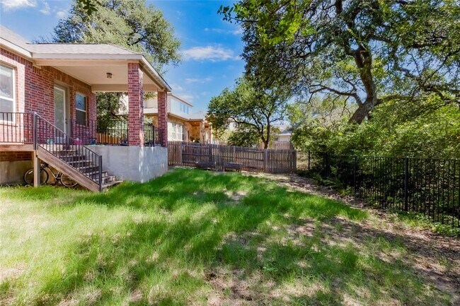 Building Photo - 15517 Bended Knee Dr