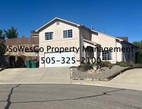 Building Photo - 3300 Majesta Pl