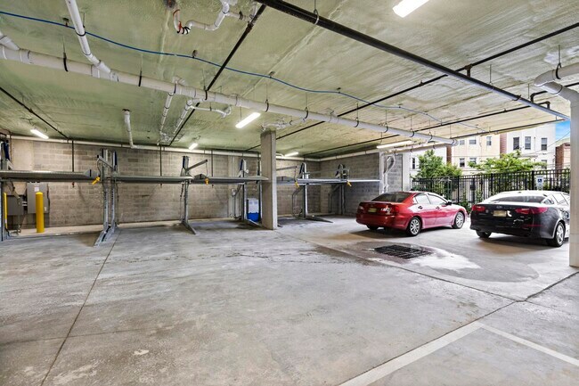 Building Photo - 2716 Palisade Ave