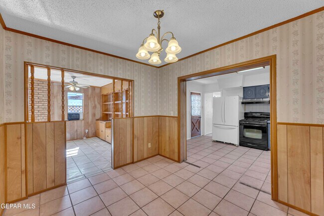 Building Photo - 252 Trinity Pl