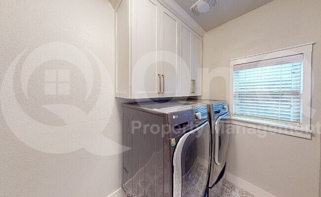 Building Photo - 12368 Willowgate Dr