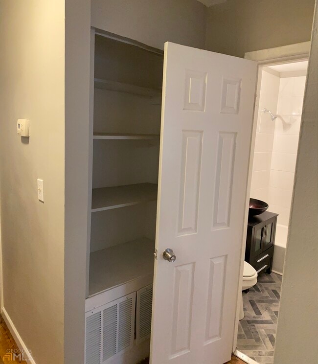 Building Photo - 3615 Adkins Rd NW