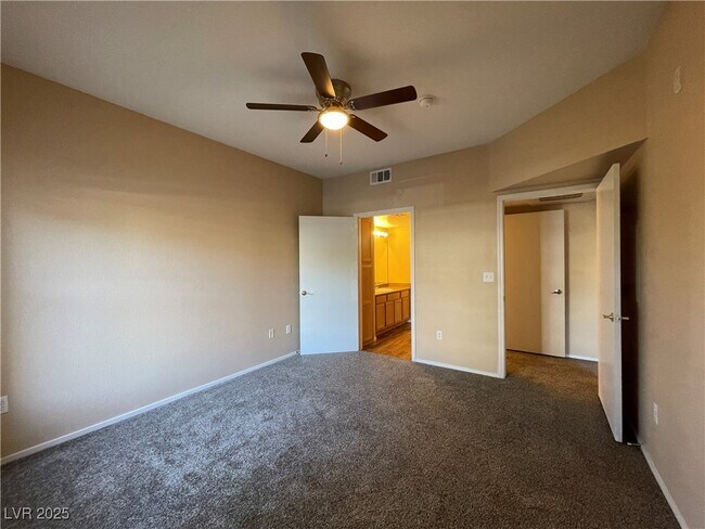Building Photo - 45 Maleena Mesa St