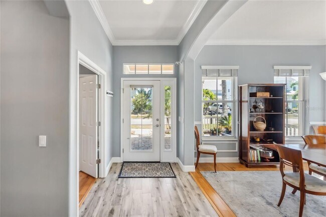 Building Photo - 428 Islebay Dr