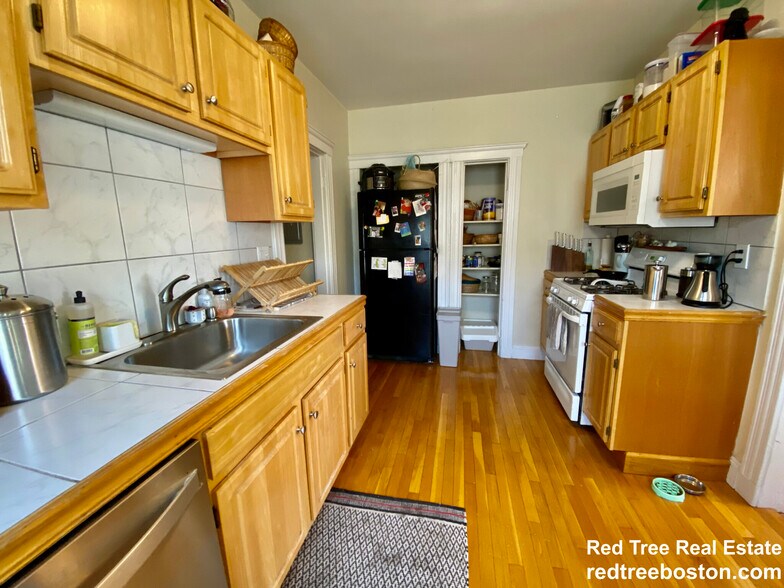 Building Photo - 59 Brookley Rd