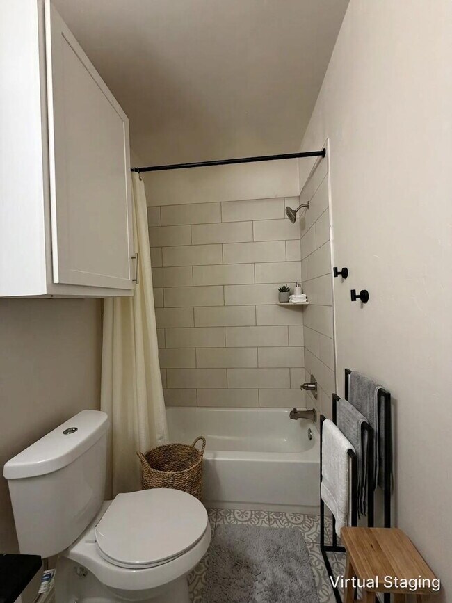 Building Photo - 3 Bed 2 Bath in NW OKC