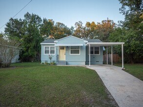 Building Photo - Historic District Rental Property!
