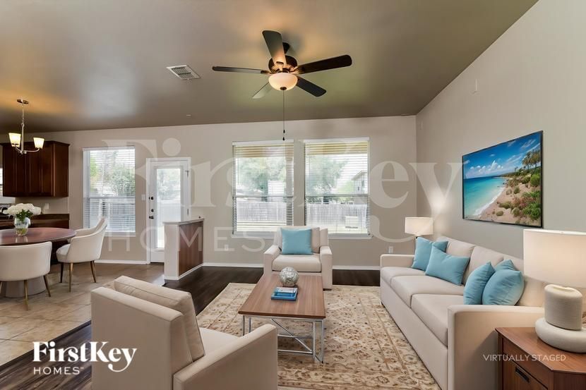 Building Photo - 12111 Dawson Cir