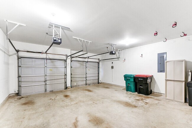 Building Photo - 5035 Logans Landing Ln