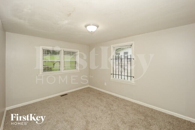 Building Photo - 4705 Bailey St SW