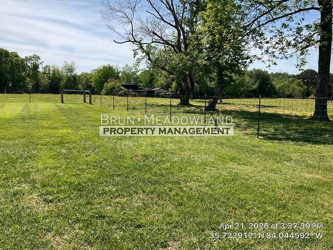 Building Photo - 3239 Morganton Rd