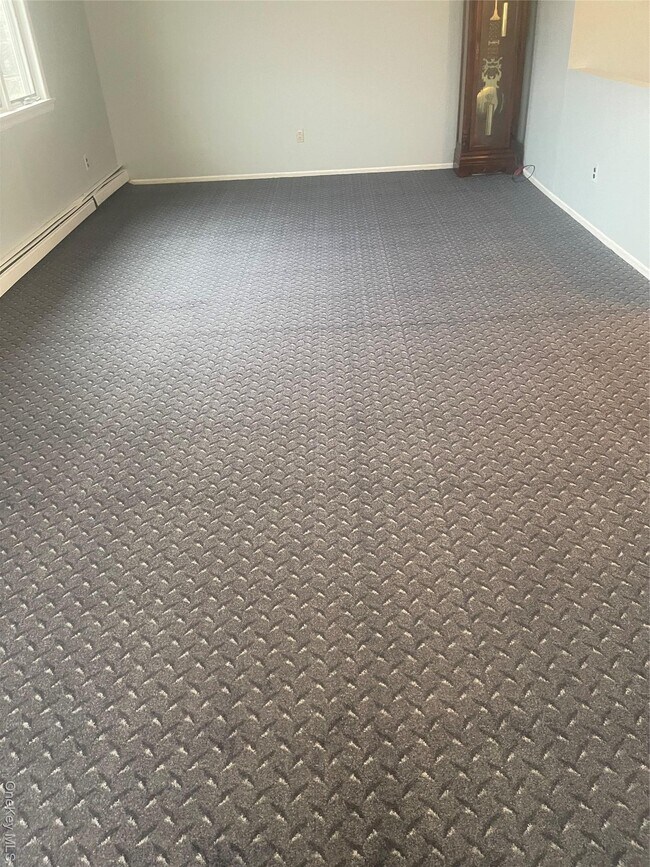 Building Photo - 257-20 148th Ave