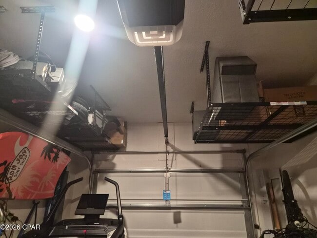 Building Photo - 460 Melrose Wy