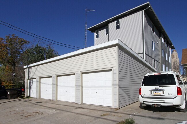 Building Photo - 1515 F St