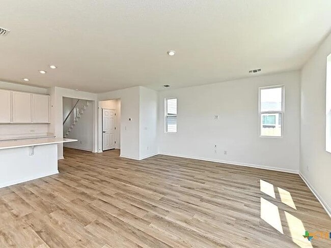 Building Photo - 157 Seattle Slew Dr