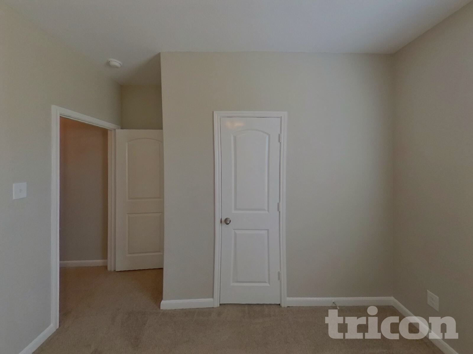 Building Photo - 9721 Sierra Grande Dr