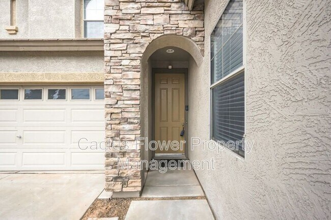 Building Photo - 3628 E Janelle Way